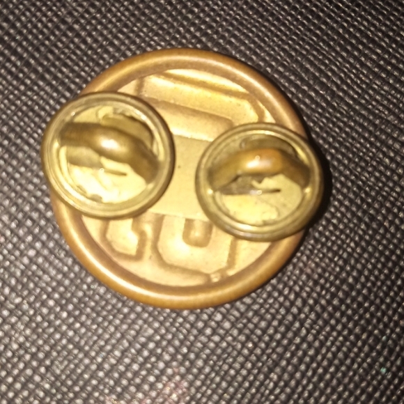 US ARMY ENLISTED CHEMICAL CORPS COLLAR BRASS - Picture 3 of 3